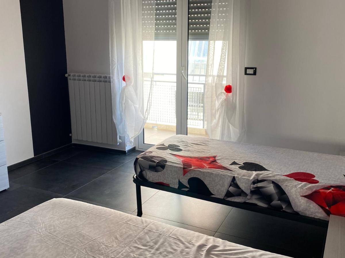 مونوبولي Iris Room المظهر الخارجي الصورة