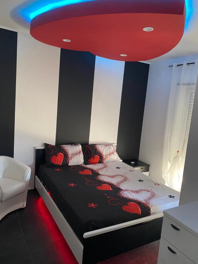 مونوبولي Iris Room المظهر الخارجي الصورة