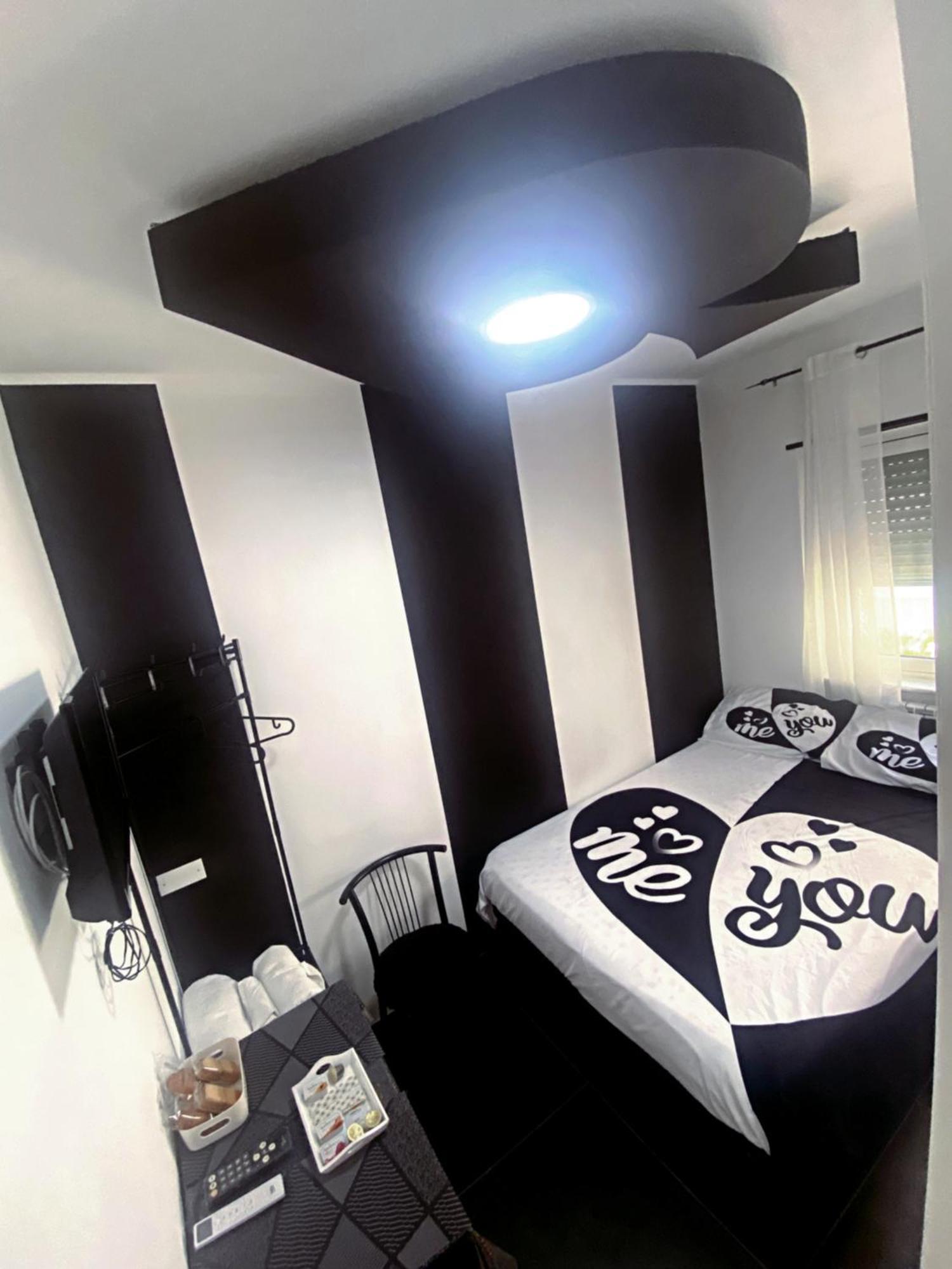 مونوبولي Iris Room المظهر الخارجي الصورة